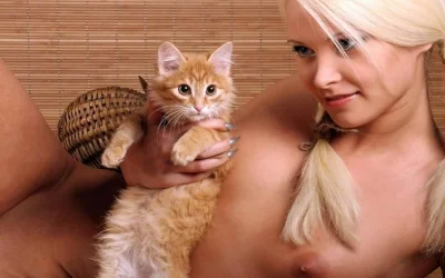 Мария Рябушкина женщина кошка