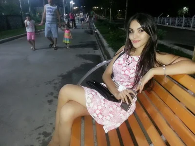 Модель - mari Bambei .