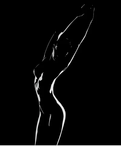 Женское тело на черном фоне