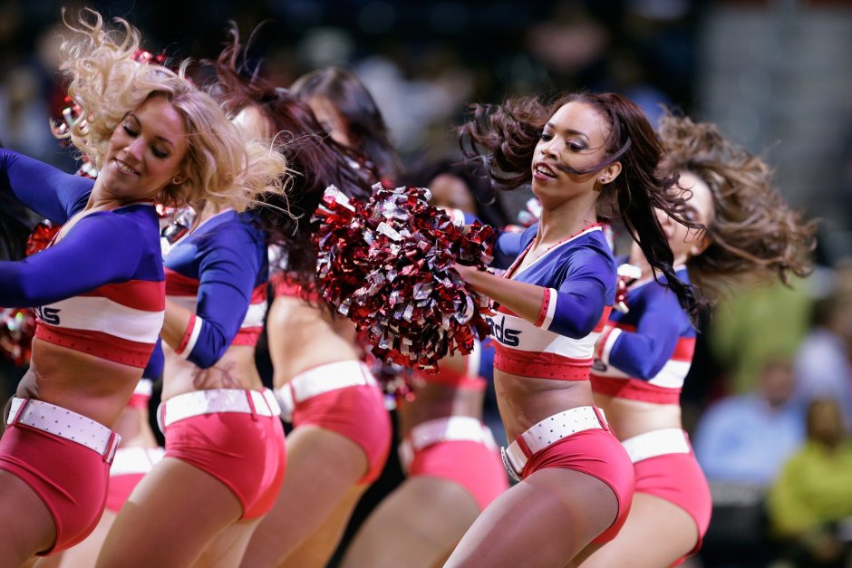 Aidra Fox, Riley Reid, best friends explore