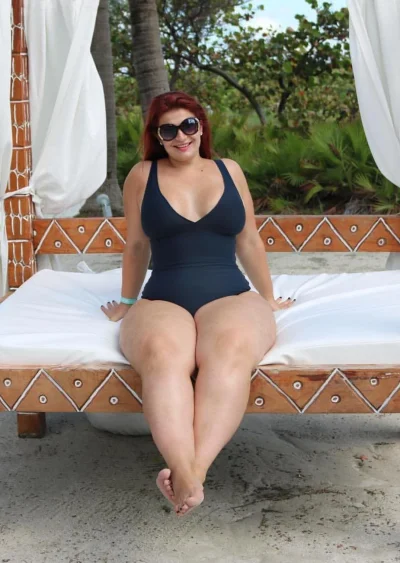 Русская Ким Кардашьян Анастасия Квитко