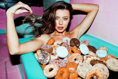 Фотосессия девушка с едой