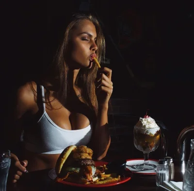 Грудь в еде