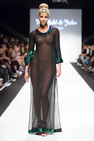 Эротическое платье в сеточку