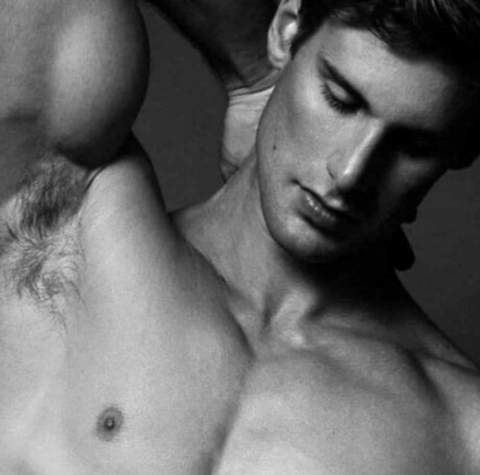 Голые накачанные мужчины