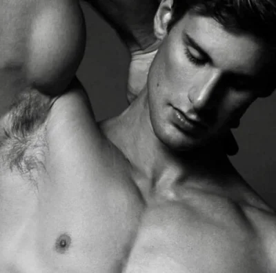 Голые накачанные мужчины