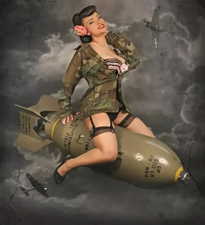 Пин ап Анка пулемётчица