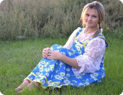 Славянская внешность девушки