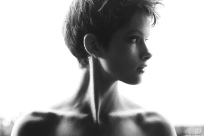 Худенькие девушки с короткой стрижкой