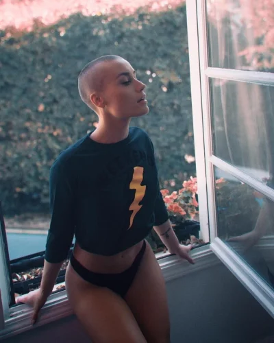 Девушки с короткой стрижкой секси