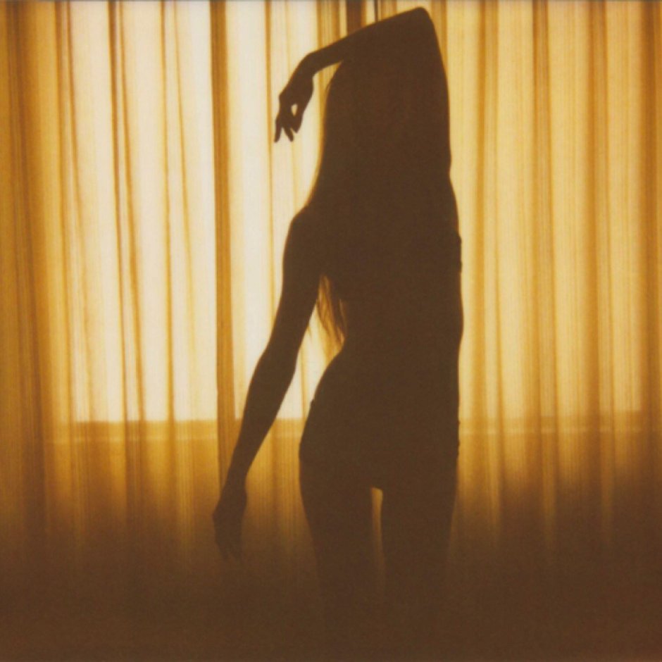 Силуэт девушки