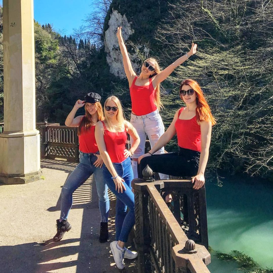 Девушки Абхазии