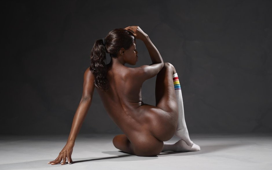 Голая спортсменка Анжелика Энберг