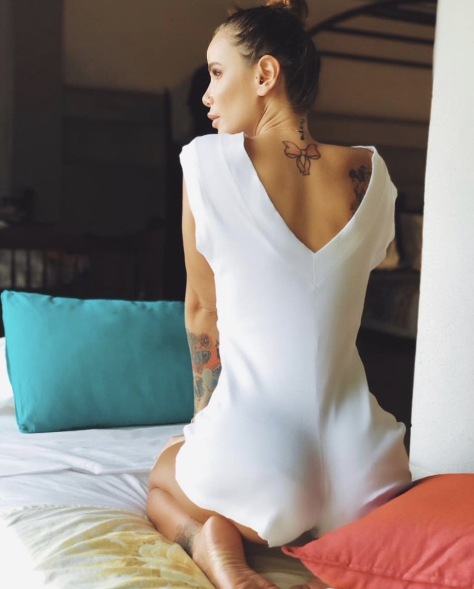 Айза Анохина 2021