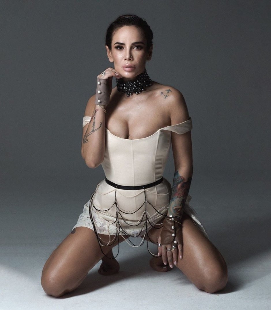 Айза Анохина