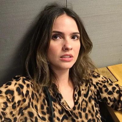 Шелли Хенниг golaya