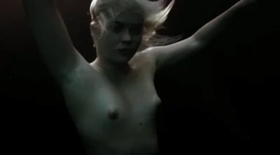 Обнаженная модель