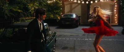 Габриэлла Уайлд босиком