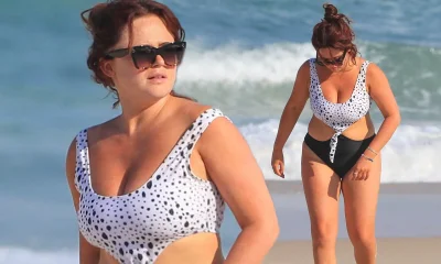 Эмили Ратажковски в купальнике частное