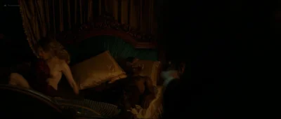 Откровенные сцены