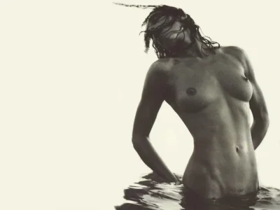 Конни Нильсен адвокат дьявола nude