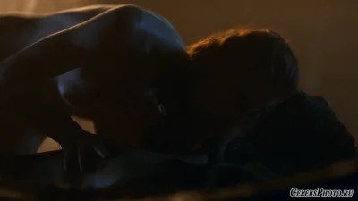 Эротическая сцена