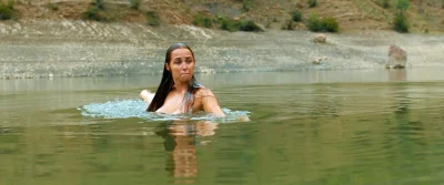 Голая Аглая Шиловская без трусов бесплатно