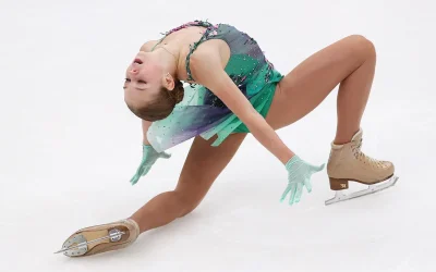 Алена Косторная фигуристка 2021