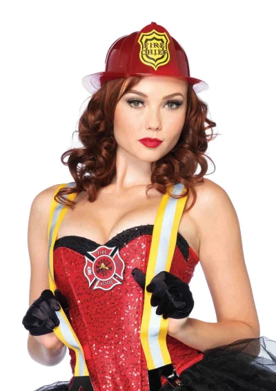 Блондинка в спецодежде