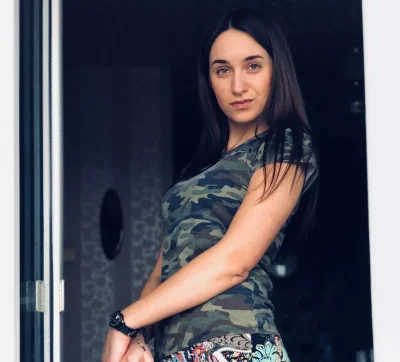 Эромассажистка Лера