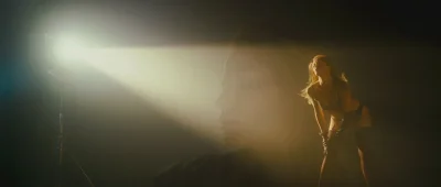 Сиенна Гиллори Максим