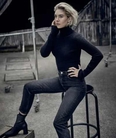 Ванесса кирби vanessa kirby