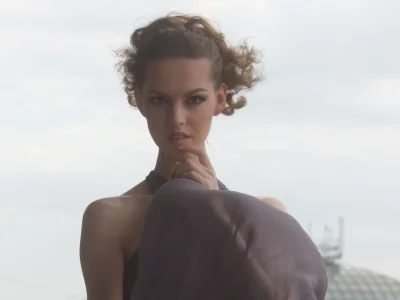 Лянка Грыу голая в фильме "обнаженная натура"