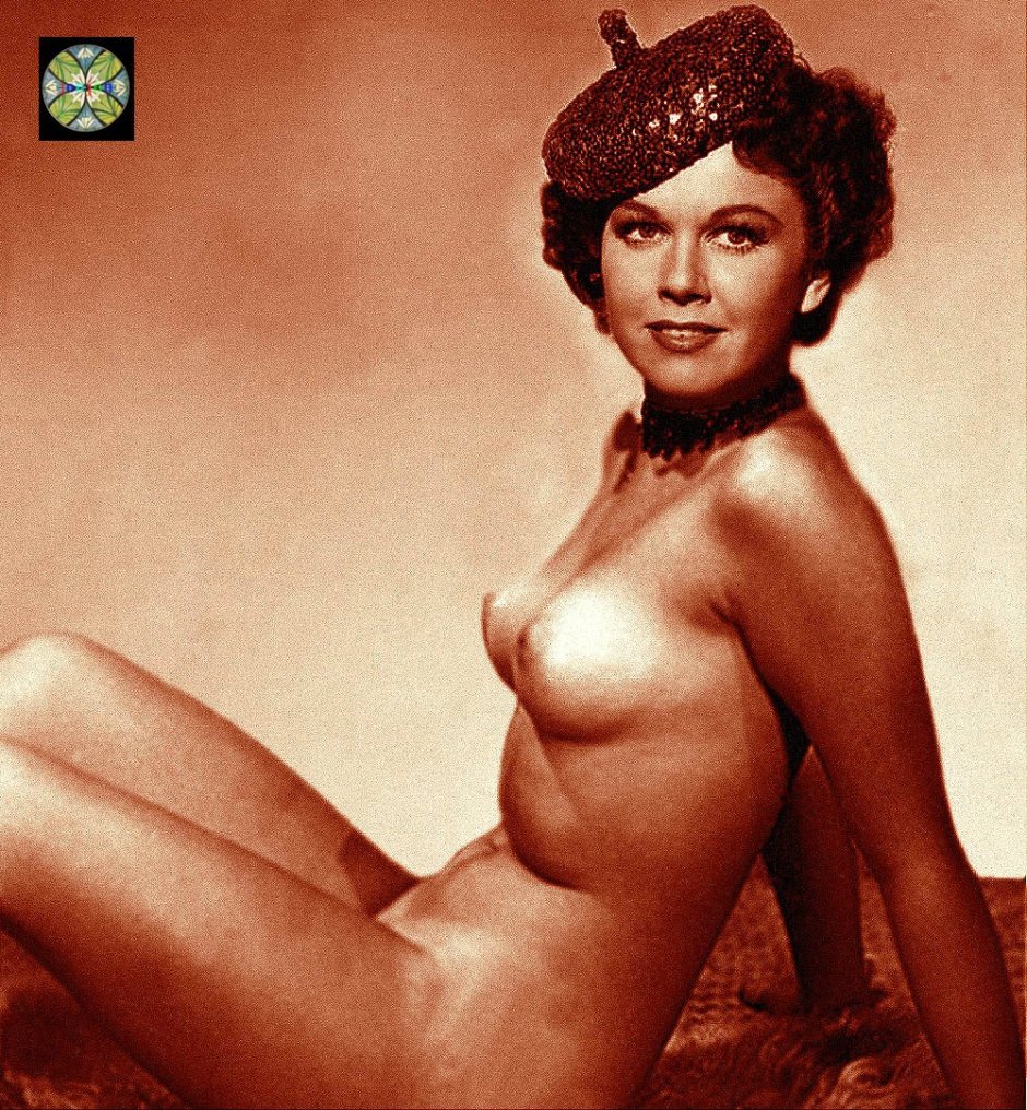 Софи Лорен большие сиськи