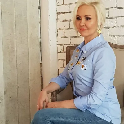 Василиса Володина в купальнике