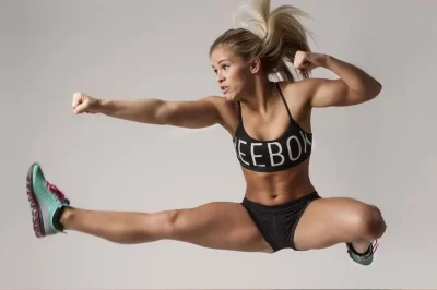 Боец ММА - пейдж Ванзант голая