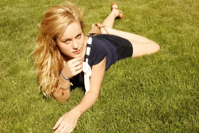 Сайлас Уэйр Митчелл и Бри тёрнер