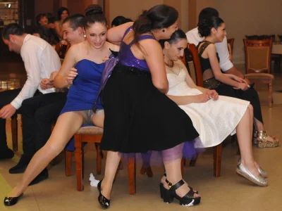 Под платьем на корпоративе