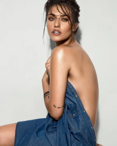 Голая Камилла Белль хот