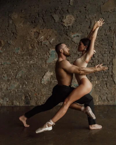 Надя серовски