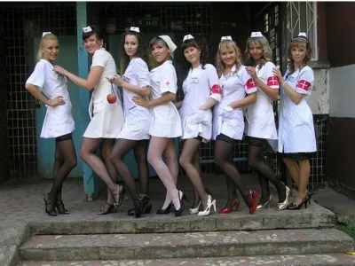 Медсестра красивая