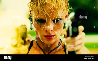 Кейт Наута на глубине 9