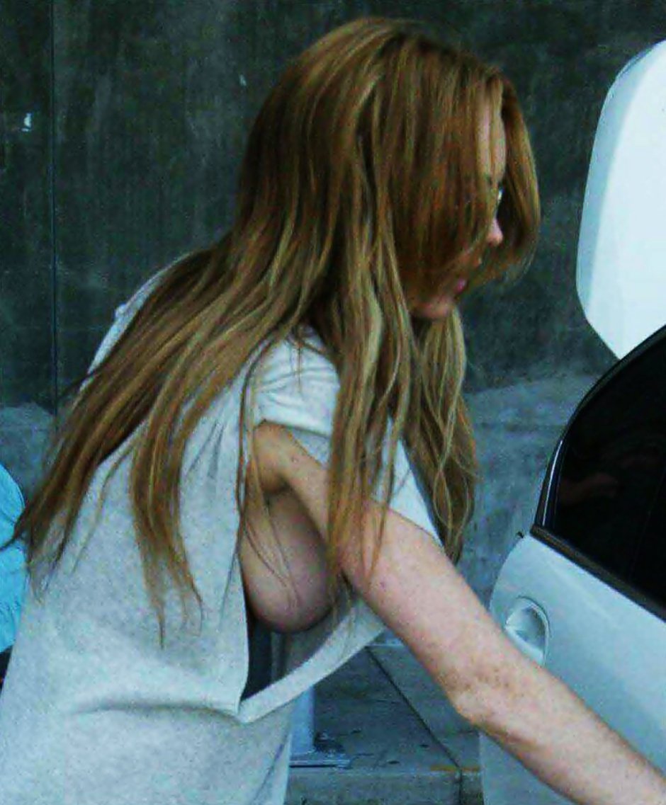 Голая Линдси Лохан в фильме мачете