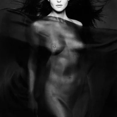 Моника Беллуччи в молодости горячие