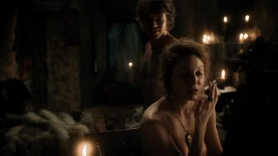 Эсме Бьянко 18