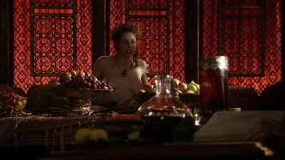 Эсме Бьянко игра престолов naked