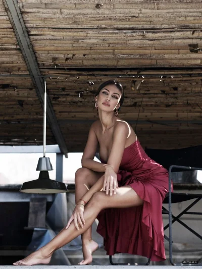 Итальянская модель мадалина генеа