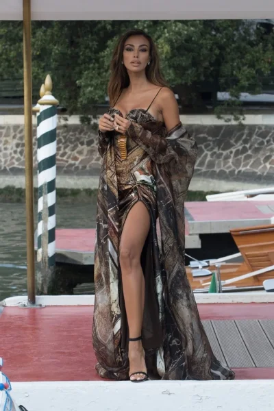 Итальянская модель мадалина генеа