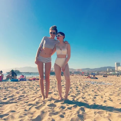 Джоуи Кинг в Нижнем белье