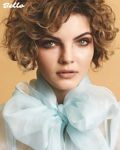 Камрен Бикондова Legs